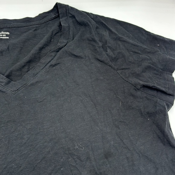 Madewell Whisper Cotton V-Neck T-Shirt - Picture 2 of 6